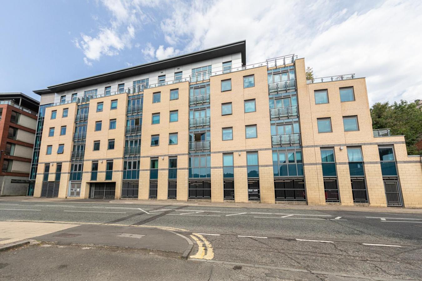 Quayside Newcastle Apartment Exterior photo