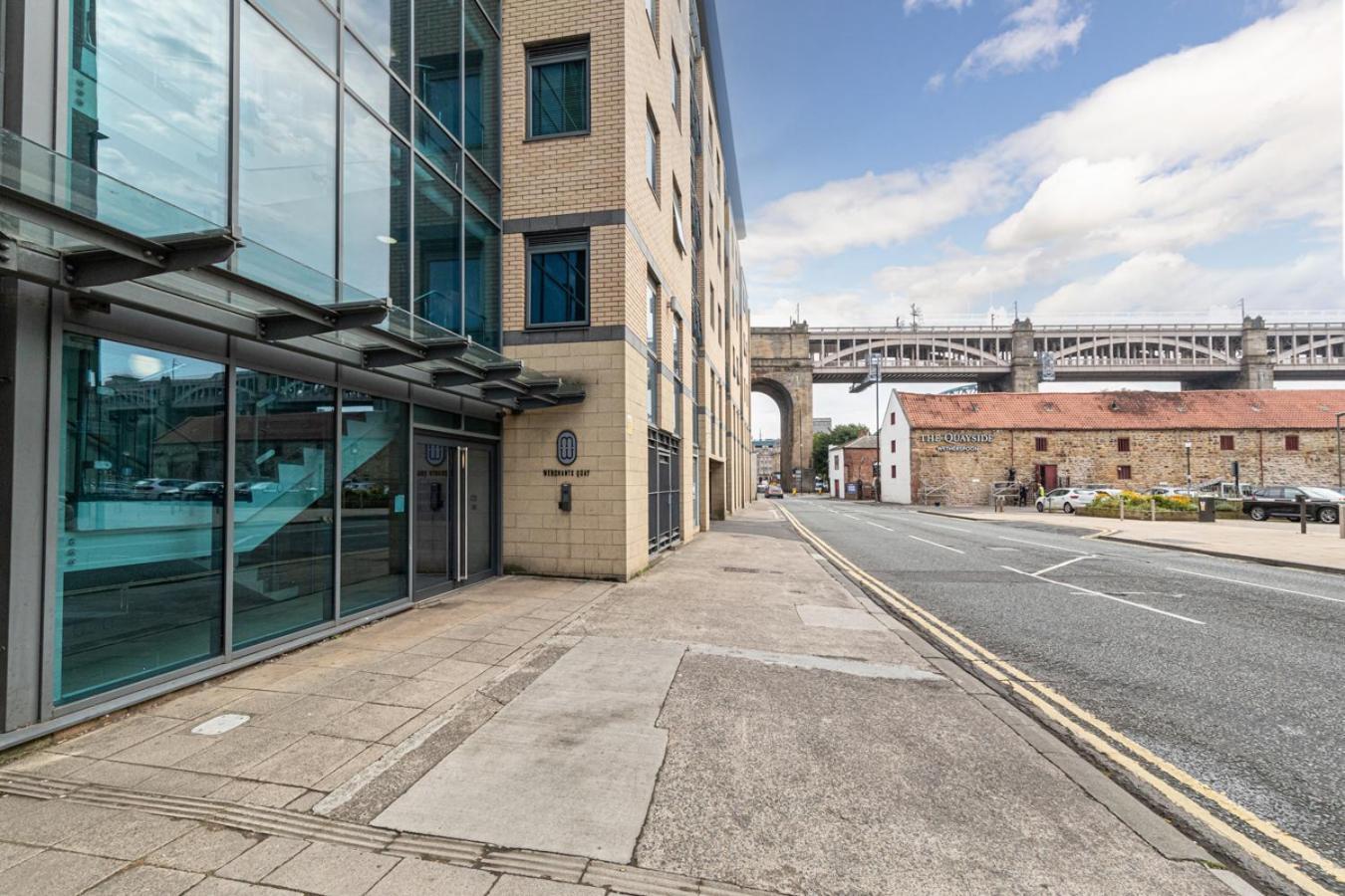 Quayside Newcastle Apartment Exterior photo