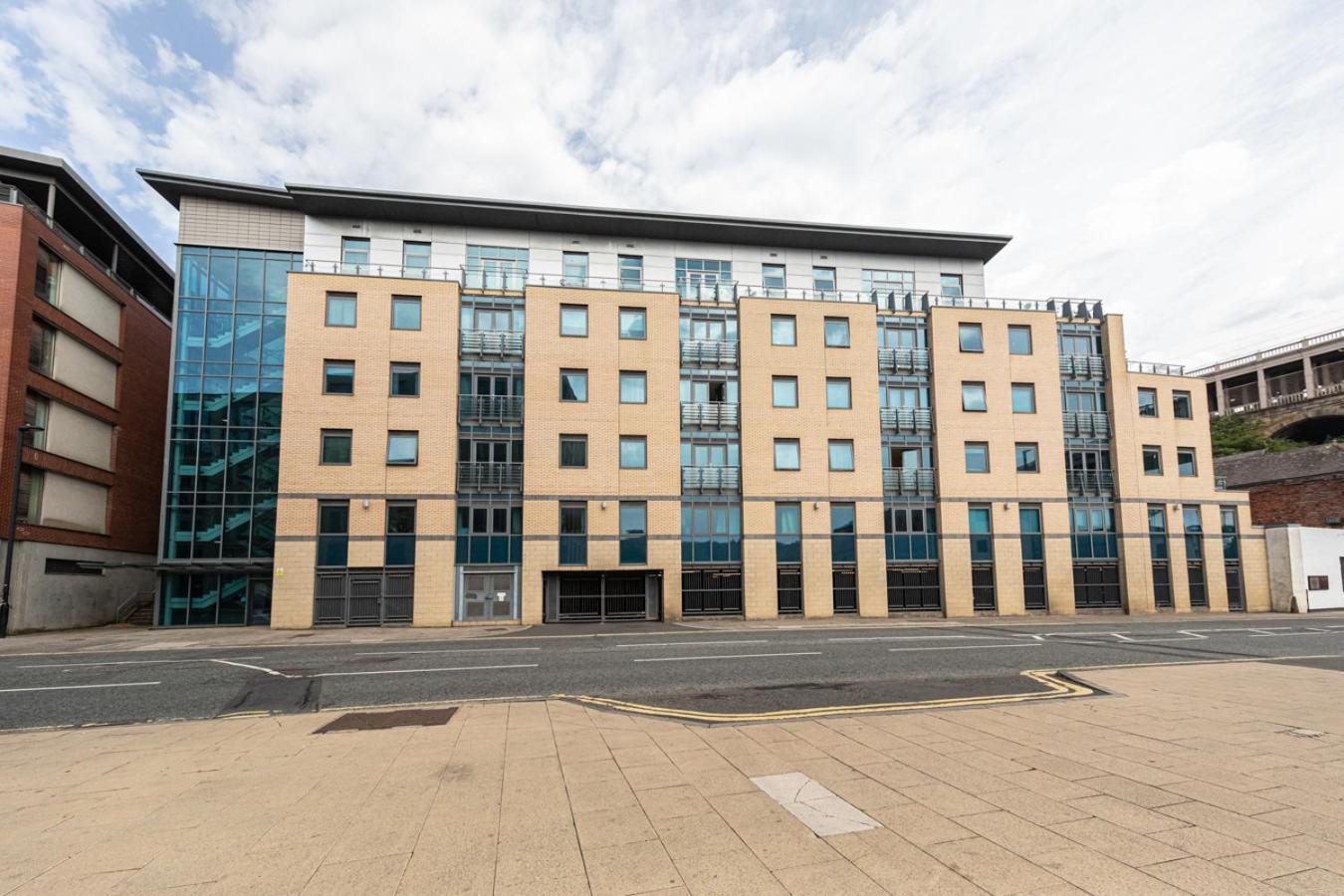 Quayside Newcastle Apartment Exterior photo