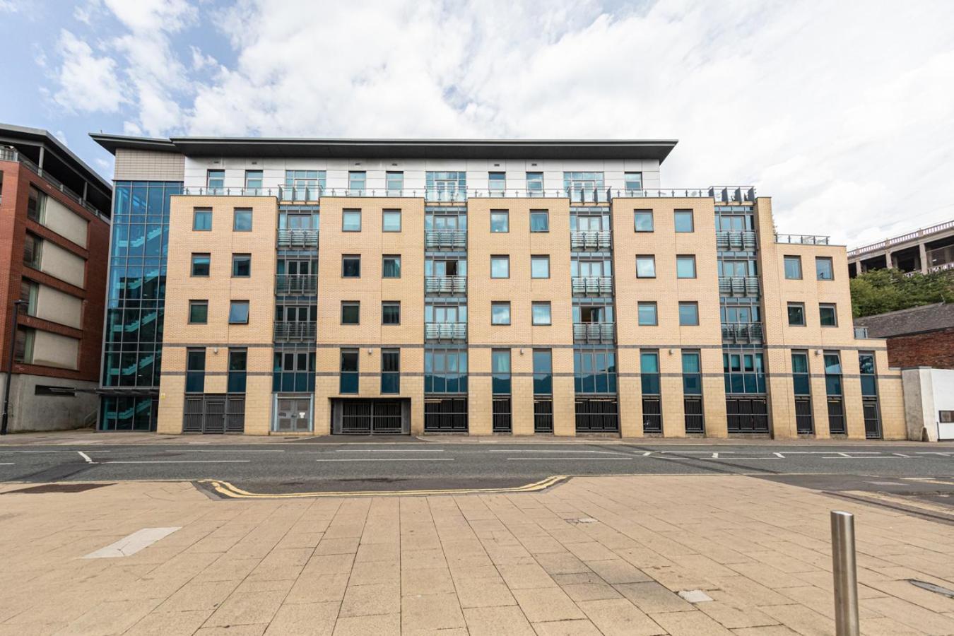 Quayside Newcastle Apartment Exterior photo