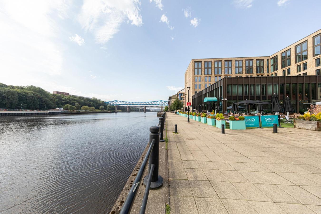 Quayside Newcastle Apartment Exterior photo